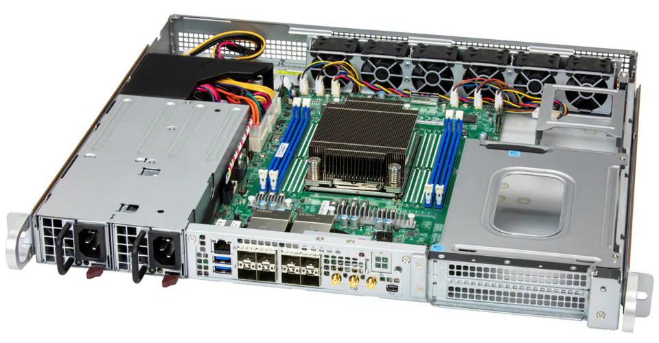 Supermicro SYS-112D-40C-FN8P short-depth 1U telco edge server with front I/O and eight 25GbE SFP28 ports